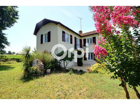 vente maison 6 pièces 142m2 castel-sarrazin 40330 - 279000 € - surface privée