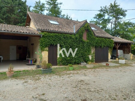 proche de bergeracrnrnà vendre : kw expand vous propose cette propriété viticole de 450 m²