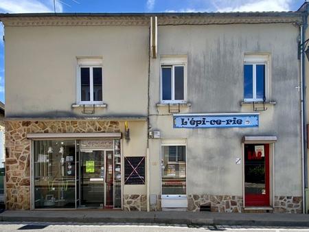 vente immeuble à saint-jory-de-chalais (24800) : à vendre / 150m² saint-jory-de-chalais