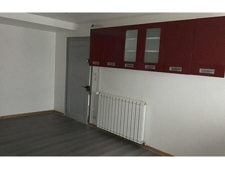 location appartement 2 pièces 47 m² remiremont (88200)