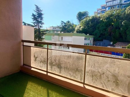 nice / carlone : 2p 42 m² + balcon