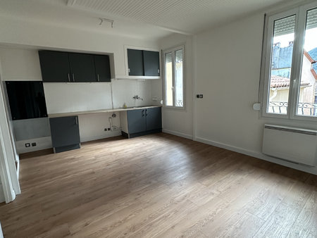 appartement de type f3  2ème étage  arles sur tech