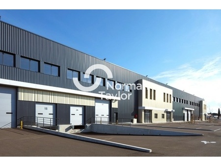 location d'entrepôt de 7 369 m² à saint-bonnet-de-mure - 69720