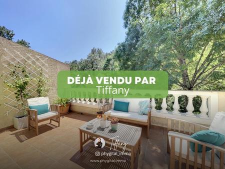 haut de villa 4p 119m2 | 2 grandes terrasses & jardin | au calme | beaux volumes | 2 parki