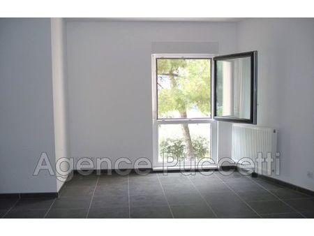 vente appartement 2 pièces 45 m² vence (06140)