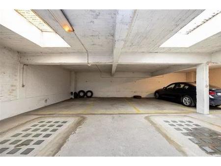 parking/boxe de garage