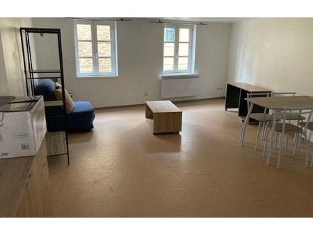 location appartement 1 pièce 30 m² mende (48000)