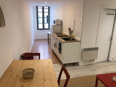 toulon - centre ville - studio renove meuble