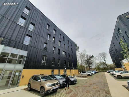 bureaux 350 m²