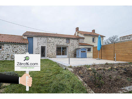vente maison à saint-denis-la-chevasse (85170) : à vendre / 205m² saint-denis-la-chevasse