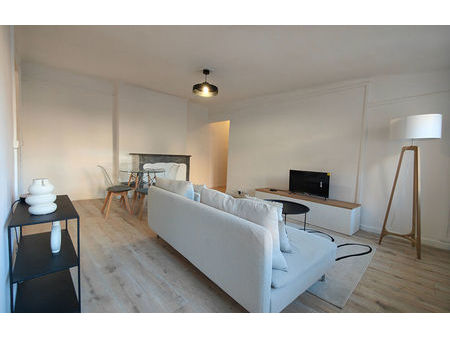 location appartement 3 pièces 56 m² toulon (83000)