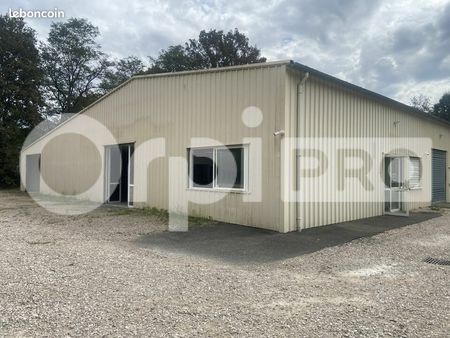 local commercial 312 m²