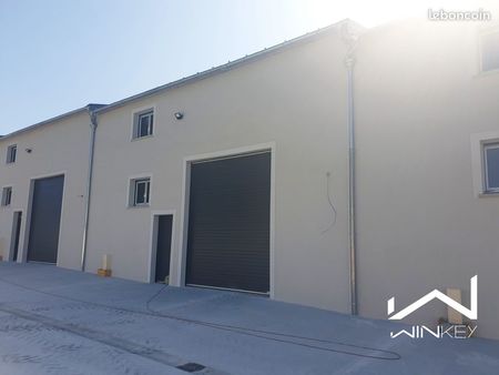 local 150 m² limay