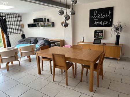 maison 7 pièces 97 m²