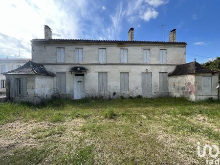 vente maison à lugon-et-l'île-du-carnay (33240) : à vendre / 155m² lugon-et-l'île-du-carna