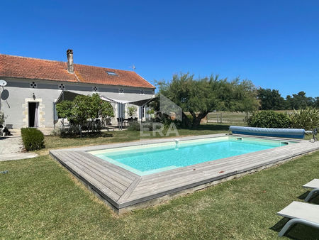 belle maison individuelle avec piscine sur parcelle de 2ha 6