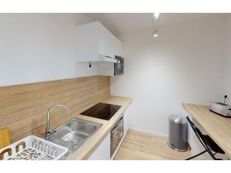 location appartement 4 pièces 65 m² valence (26000)