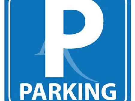 vente parking / box  11.00m²  chaville