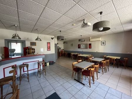 fonds de commerce restaurant  bar 95 m²