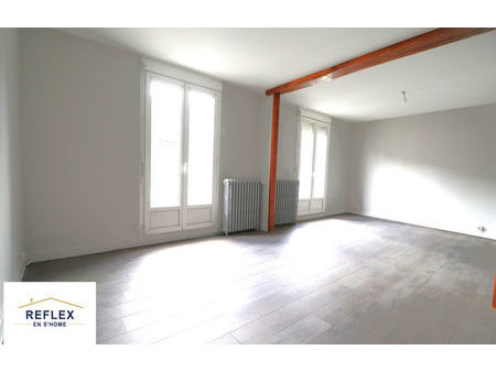 location appartement 6 pièces 102 m² doullens (80600)
