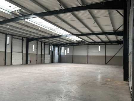 location d'entrepôt de 1 200 m² à escaudain - 59124