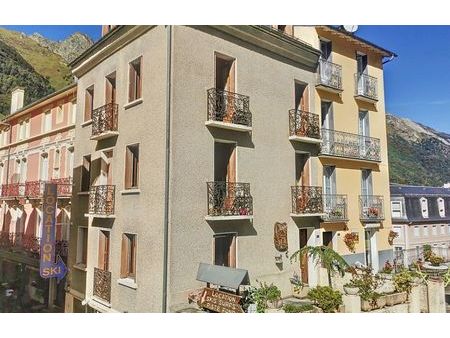 vente maison 10 pièces 202 m² argelès-gazost (65400)