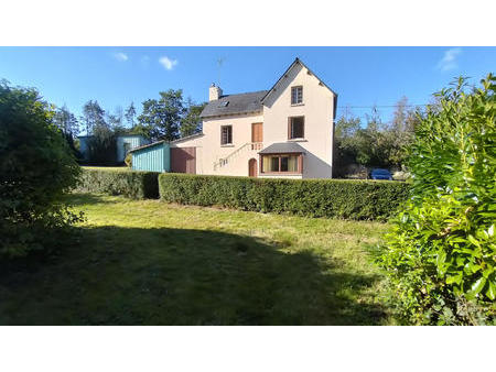vente maison à saint-mayeux (22320) : à vendre / 139m² saint-mayeux