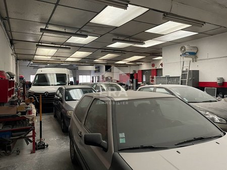 en vente garage-parking 330 m² – 143 775 € |calais