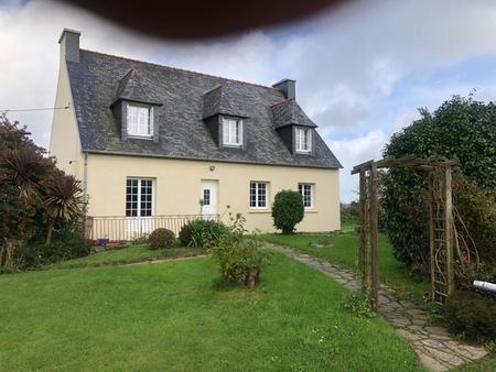 vente maison à saint-derrien (29440) : à vendre / 180m² saint-derrien