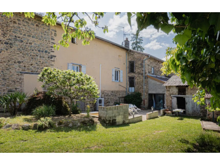 vente maison 6 pièces 164 m² saint-didier-sur-beaujeu (69430)