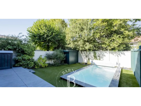 maison avec piscine et jardin le bouscat (33)