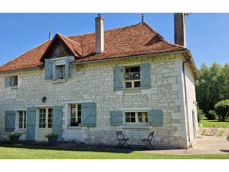 vente maison 8 pièces 270 m² champigny-sur-veude (37120)