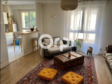 location appartement 2 pièces 58m2 marseille 8eme (13008) - 852 € - surface privée