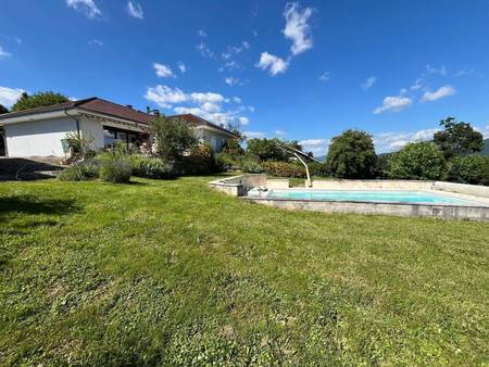 maison de plain pied avec vue dégagée à 3 kms de yenne