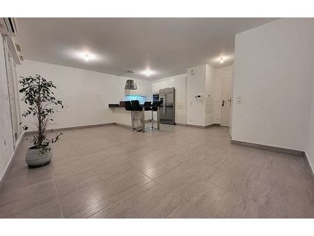 vente appartement 3 pièces 57 m² istres (13800)