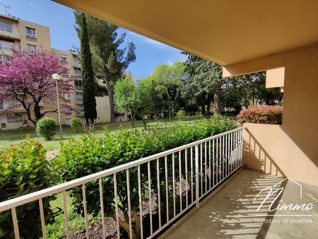 nimes route d'uzes appartement t3 balcon loggia parking