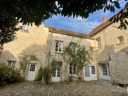 belle propriété ancienne de 580 m2 habitables à chevreuse