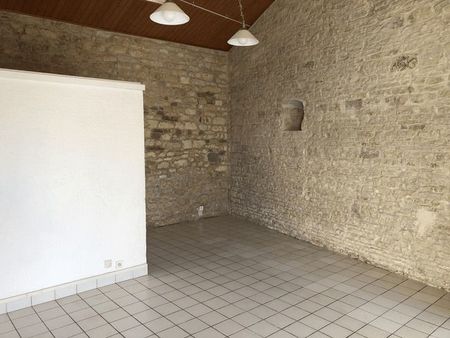local commercial 21 m²
