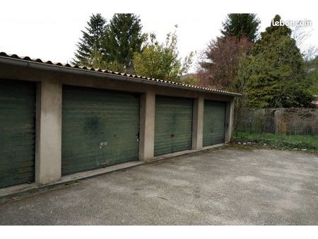 parking/box 60 m² ailly-sur-noye