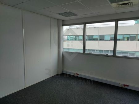 bureau 18 m²