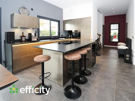 vente maison 5 pièces 142 m²