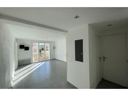 vente appartement 2 pièces 45 m² sanary-sur-mer (83110)