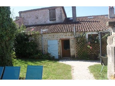 vente maison 12 pièces 296 m² la chapelle-thémer (85210)