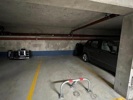 vente parking 12.5 m²