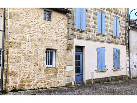 vente maison 1 pièce 250 m² saint-georges-des-coteaux (17810)