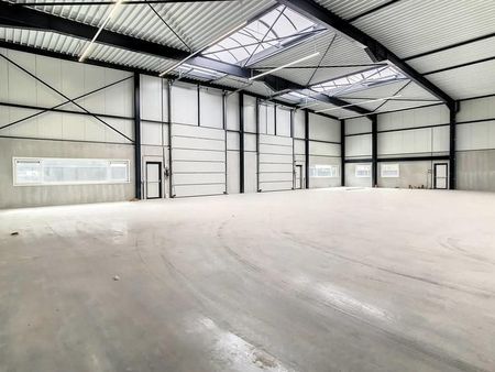 nouvel entrepôt d'environ 450 m² à roeselare