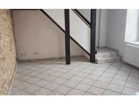 location maison  m² t-4 à saint-mihiel  500 €