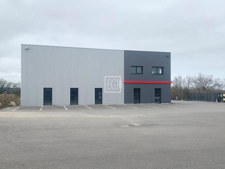 location d'entrepôt de 465 m² à couëron - 44220