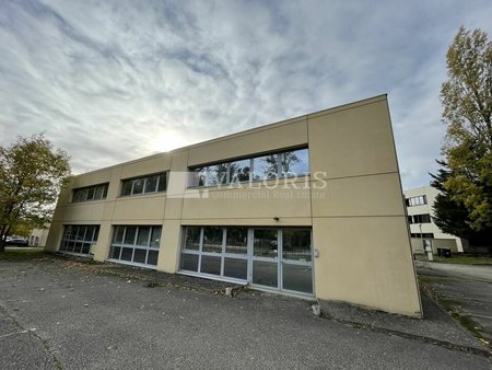 location de bureau de 563 m² à saint-didier-au-mont-d'or - 69370
