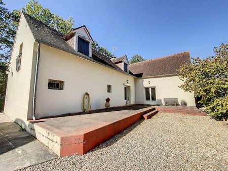 maison saint-bonnet-tronçais 154 m² t-5 à vendre  220 000 €